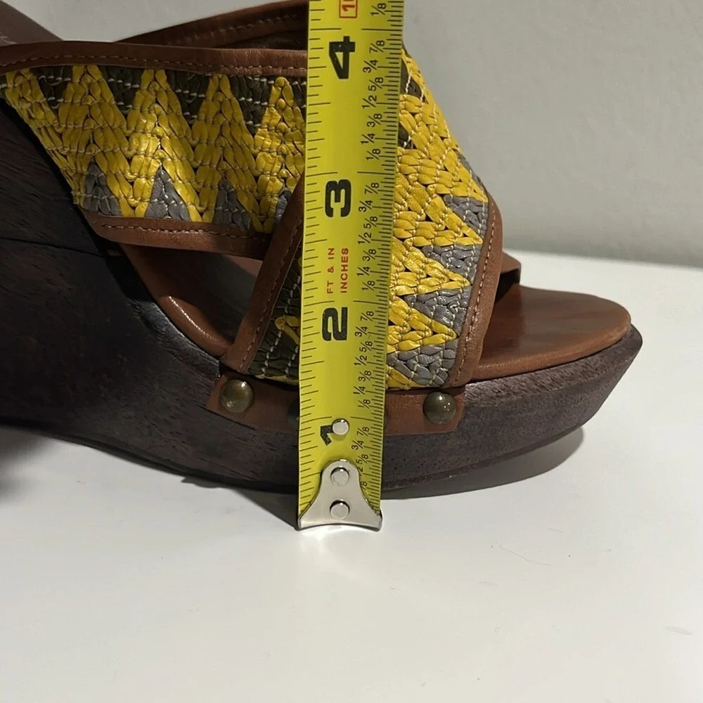 Diane Von Furstenberg Yellow‎ Woven Strap Platform Wood Wedge Sandals Sz 5.5